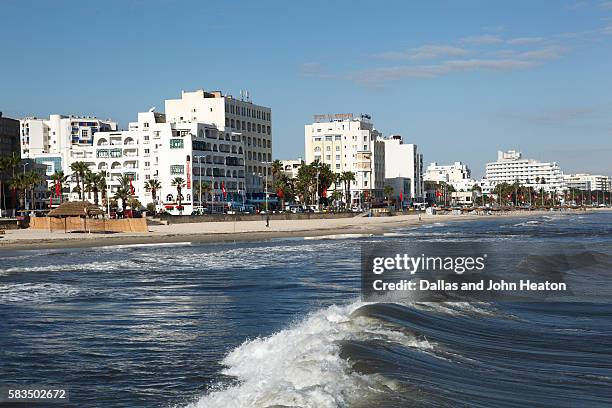 africa, tunisia, mediterranean sea, gulf of hammamet, sousse, beachfront hotels, oceanfront skyline - tunisia hotel stock pictures, royalty-free photos & images