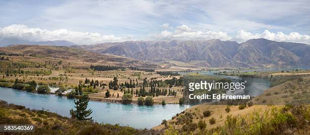 lake ruataniwha, new zealand - mackenzie country stock pictures, royalty-free photos & images