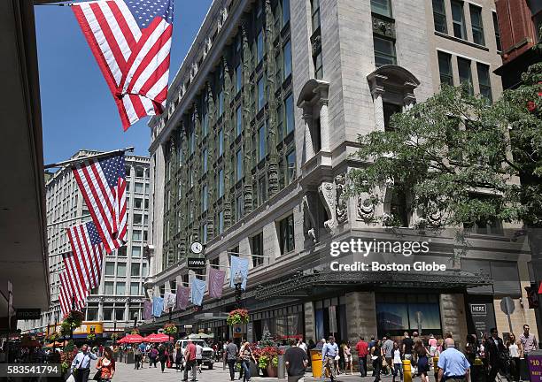 Filense Boston 109 Filene Department Store Photos & High Res Pictures - Getty Images