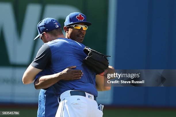 Toronto Blue Jays left fielder Melvin Upton Jr. Greets a Michael Saunders, He watched the game from the visitors dugout last night, today he will...