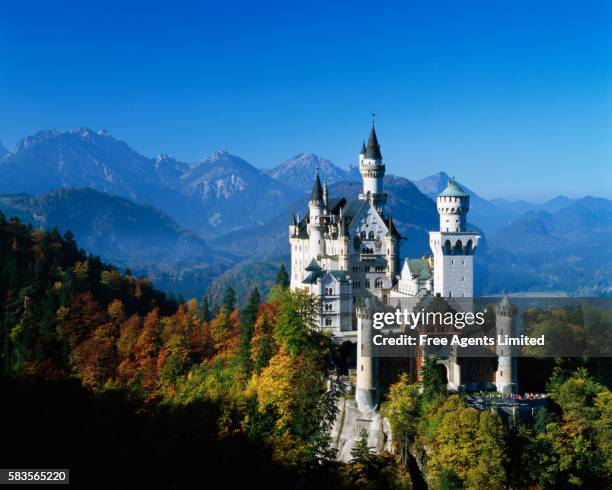 schloss neuschwanstein - schloss neuschwanstein imagens e fotografias de stock