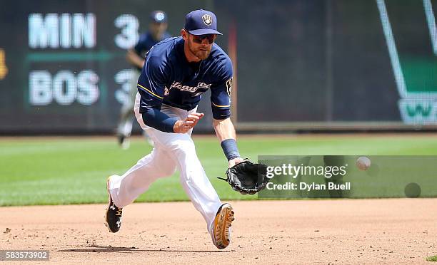 Will Middlebrooks of the Milwaukee Brewers fields a ground ball in the second inning against the Chicago Cubs at Miller Park on July 24, 2016 in...