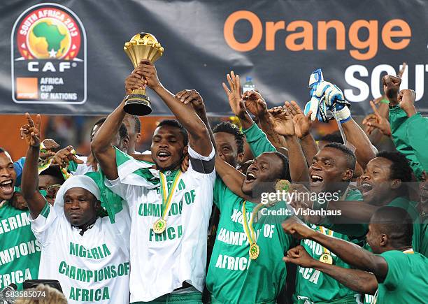 Joseph Yobo of Nigeria lifts the trophy after his team win the 2013 African Cup of Nations Final match between Nigeria and Burkina Faso at the...