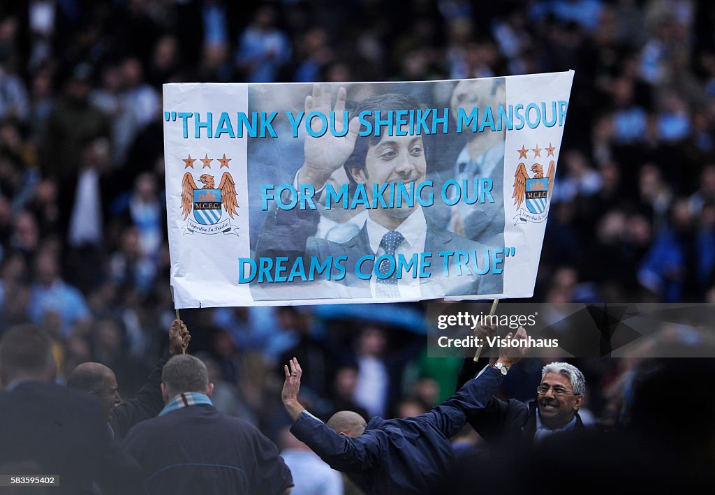 Soccer - Barclays Premier League - Manchester City v West Ham United