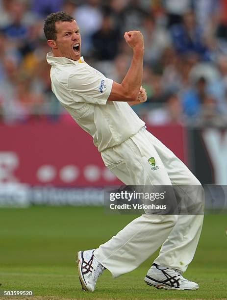 Peter Siddle of Australia celebrates taking the wicket of Matt Prior of England during Day One of the 1st Investec Ashes Test between England and...