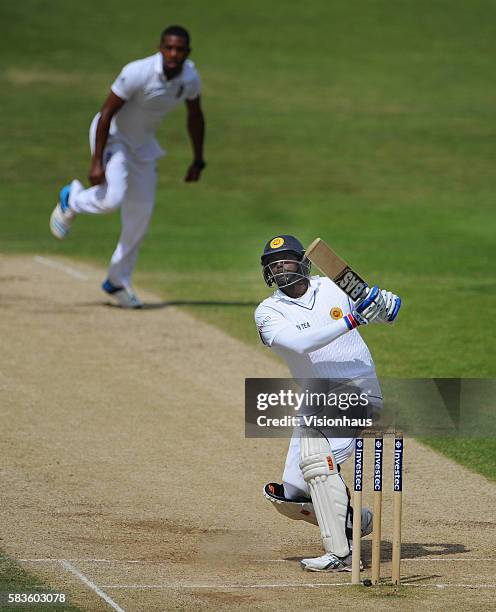 Sri Lanka Captain Angelo Mathews batting during Day Four of the 2nd Investec Test between England and Sri Lanka at the Headingley Carnegie Cricket...