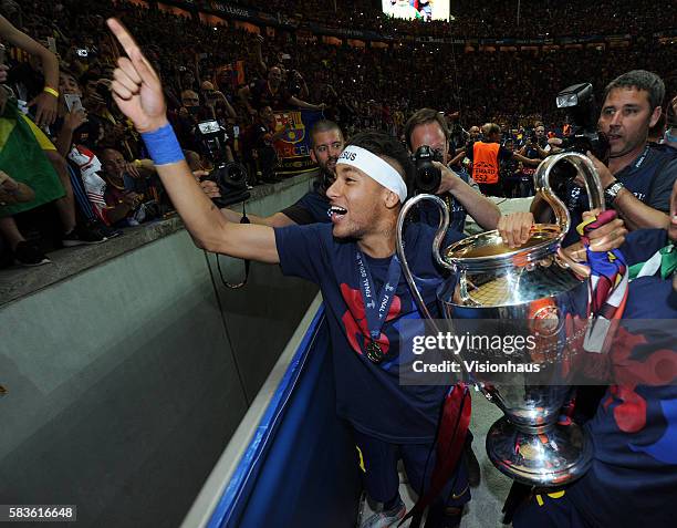 18 380 Champions Neymar Stock Photos High Res Pictures And Images 18-380-champions-neymar-stock-photos-high-res-pictures-and-images