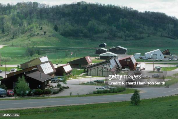 soldier's grove solar village - village_(wisconsin) stockfoto's en -beelden