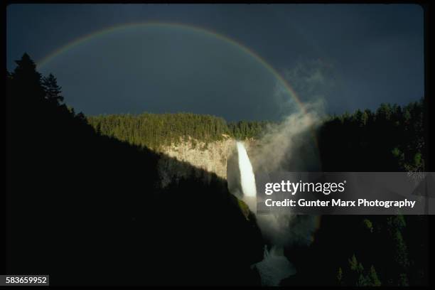 rainbow over the helmchen falls, canada - helmcken falls stock pictures, royalty-free photos & images