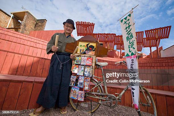 50 Kamishibai Stock Photos High Res Pictures And Images Getty Images 50-kamishibai-stock-photos-high-res-pictures-and-images-getty-images