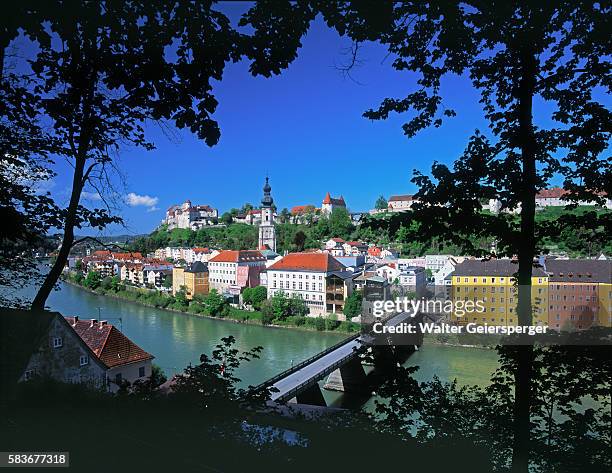 burghausen on the salzach river in bavaria - burghausen stock pictures, royalty-free photos & images