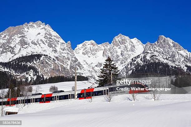 austrian federal railway, oebb - leogang stockfoto's en -beelden