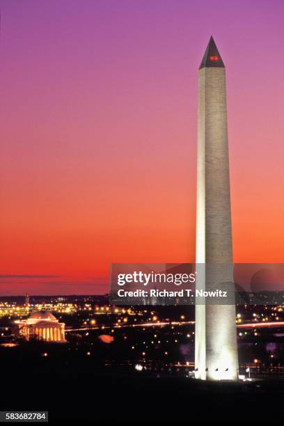 washington monument at dusk - archive 2007 stock pictures, royalty-free photos & images