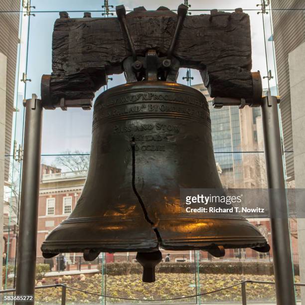 the liberty bell - liberty bell philadelphia stock pictures, royalty-free photos & images