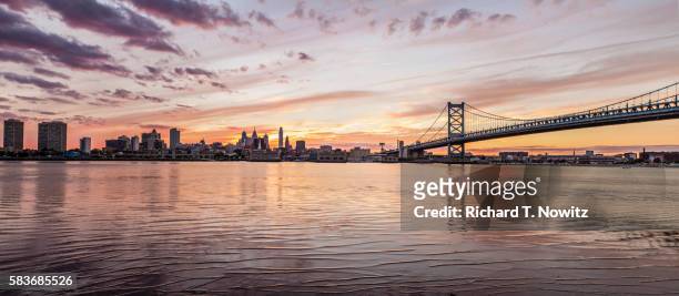 sunset over philadelphia - pennsylvania stock pictures, royalty-free photos & images