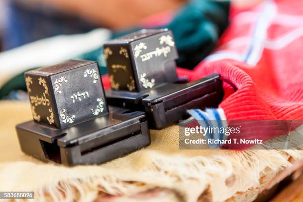 close-up of tefillin - tefillin foto e immagini stock