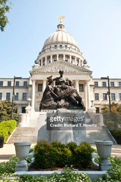 mississippi state capitol building - mississippi v mississippi state stock pictures, royalty-free photos & images