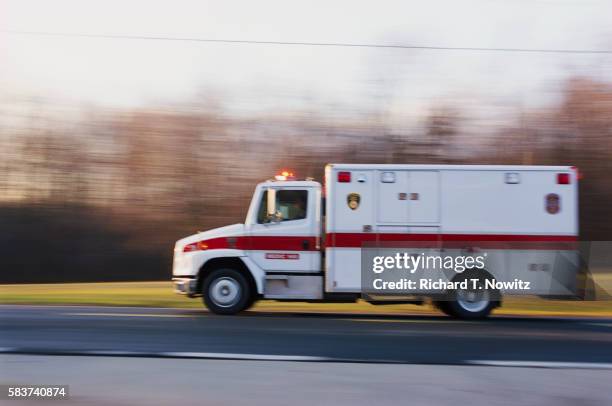 ambulance - ambulans bildbanksfoton och bilder