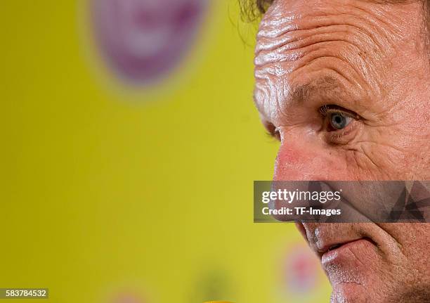 Kirchberg, Oesterreich, , Trainingslager, Pressekonferenz, Borussia Dortmund, Geschaeftsfuehrer Hans-Joachim Watzke