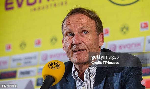 Kirchberg, Oesterreich, , Trainingslager, Pressekonferenz, Borussia Dortmund, Geschaeftsfuehrer Hans-Joachim Watzke