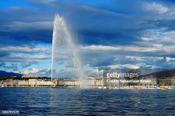 city of geneva at dusk in sunshine, jet d'eau, switzerland - 1951 stock pictures, royalty-free photos & images