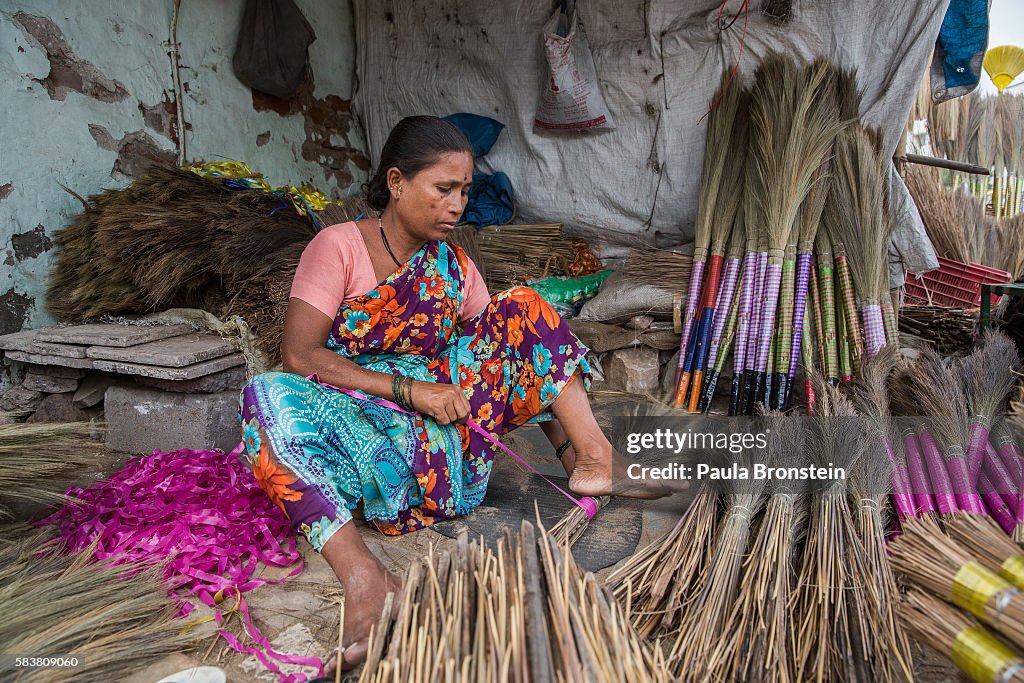 Informal Workers Around the World - India - Images of Empowerment