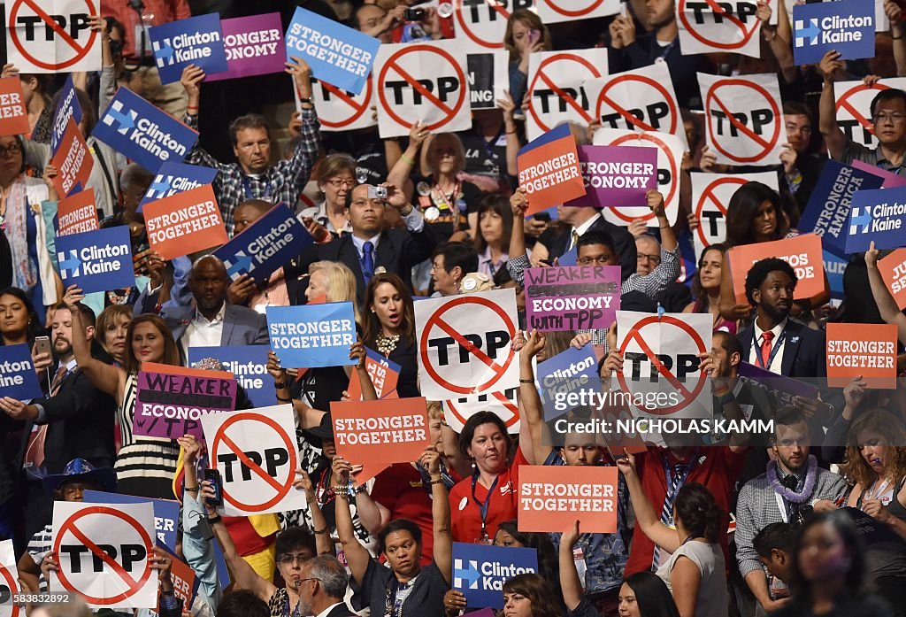 US-VOTE-DEMOCRATS-CONVENTION