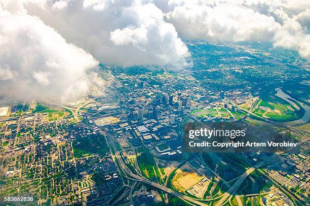 columbus from the air - columbus ohio aerial stock pictures, royalty-free photos & images