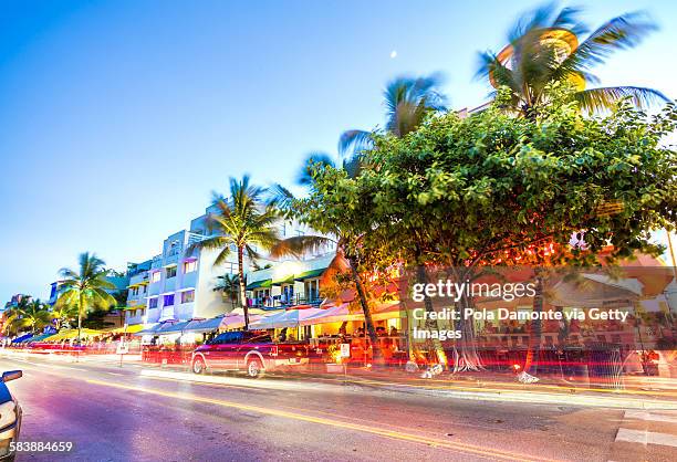 ocean drive night scene at south beach, miami, usa - miami beach stock pictures, royalty-free photos & images