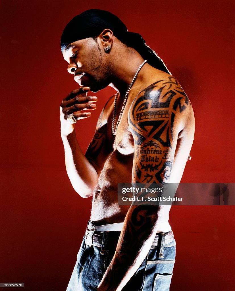 Busta Rhymes Shirtless