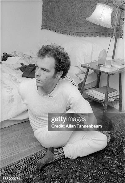 Jerry Rueb American activist and former Chicago Seven defendant Jerry Rubin ...