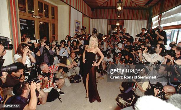 SUPERMODEL ADRIANA KAREMBEU IN CANNES