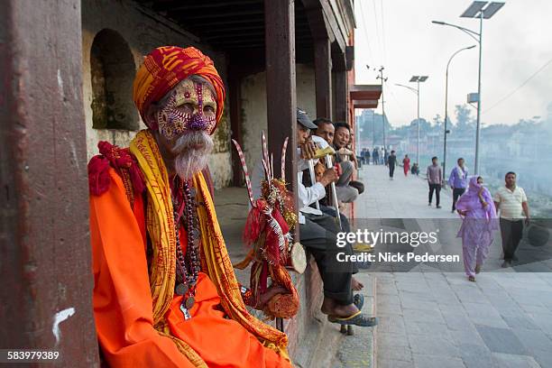 sadhu at pashupatinath temple - pashupatinath stock pictures, royalty-free photos & images