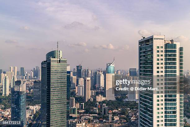 jakarta cityscape - newly industrialized country stock pictures, royalty-free photos & images