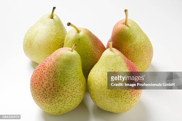 five forelle pears - forelle foto e immagini stock