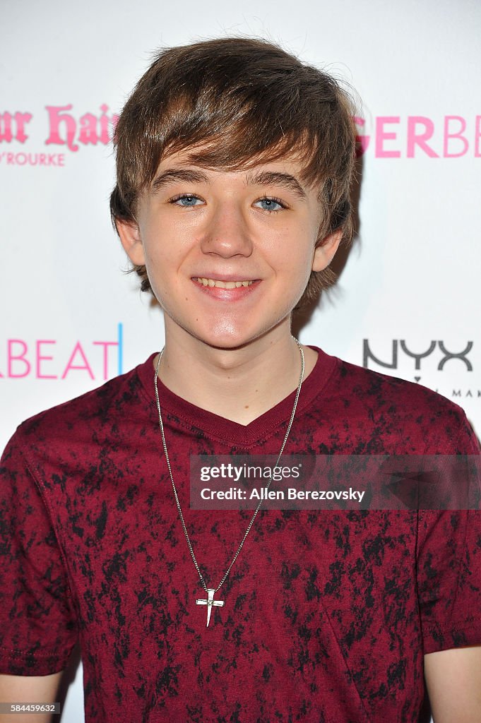 Tiger Beat's Pre-Party Around FOX's Teen Choice Awards - Arrivals