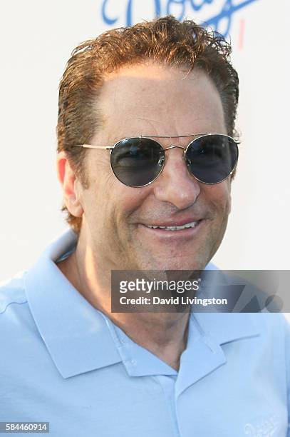 Executive Chairman of the Golden State Warriors Peter Guber arrives at the Los Angeles Dodgers Foundation Blue Diamond Gala at the Dodger Stadium on...