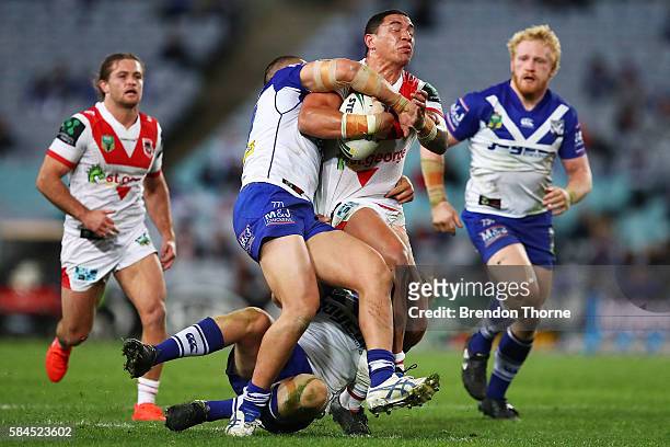 Tyson Frizell of the Dragons breaks the Bulldogs defence during the round 21 NRL match between the Canterbury Bulldogs and the St George Illawarra...