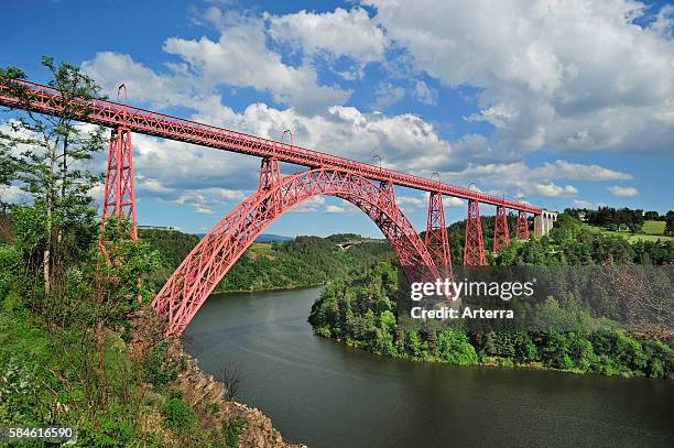 Garabit Viaduct / Viaduc de Garabit, railway arch bridge spanning the River Truyere near Ruynes-en-Margeride, France.