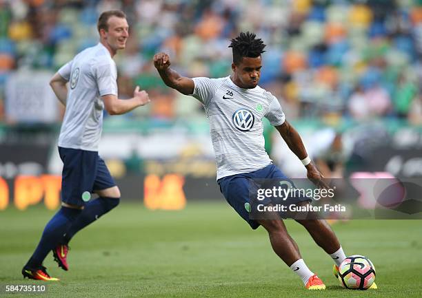 Wolfsburg's midfielder Daniel Didavi in action during the warm up before the start of the Pre Season Friendly match between Sporting CP and Wolfsburg...