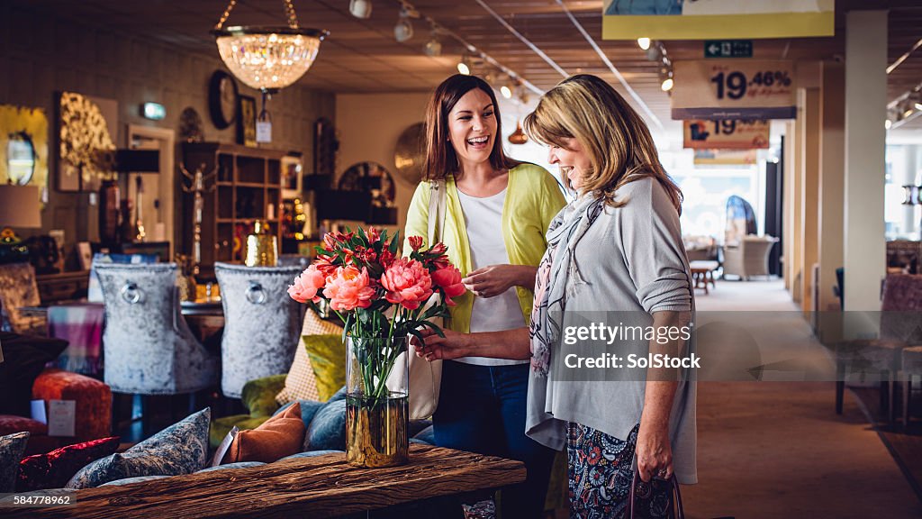 Frauen arbeiten zusammen