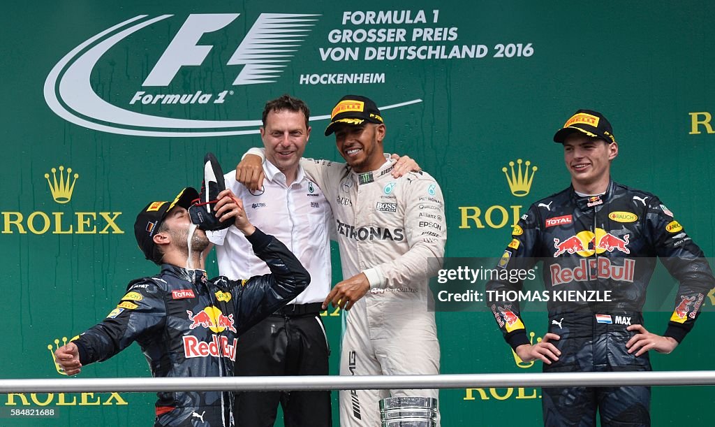 TOPSHOT-AUTO-PRIX-F1-GER-PODIUM