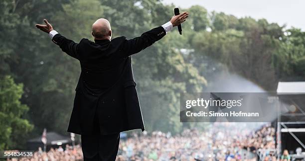 Der Graf of Unheilig performs during Schlosspark Open Air on July 31, 2016 in Weinheim, Germany.