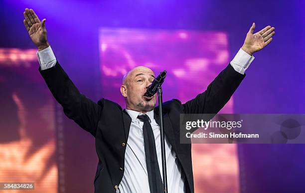 Der Graf of Unheilig performs during Schlosspark Open Air on July 31, 2016 in Weinheim, Germany.