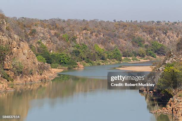 260 Save River Africa Stock Photos, High-Res Pictures, and Images ...