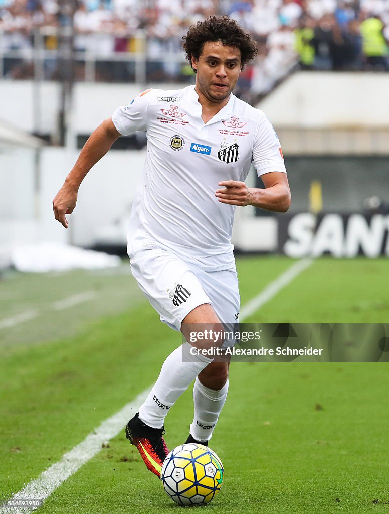 Santos v Cruzeiro - Brasileirao Series A 2016