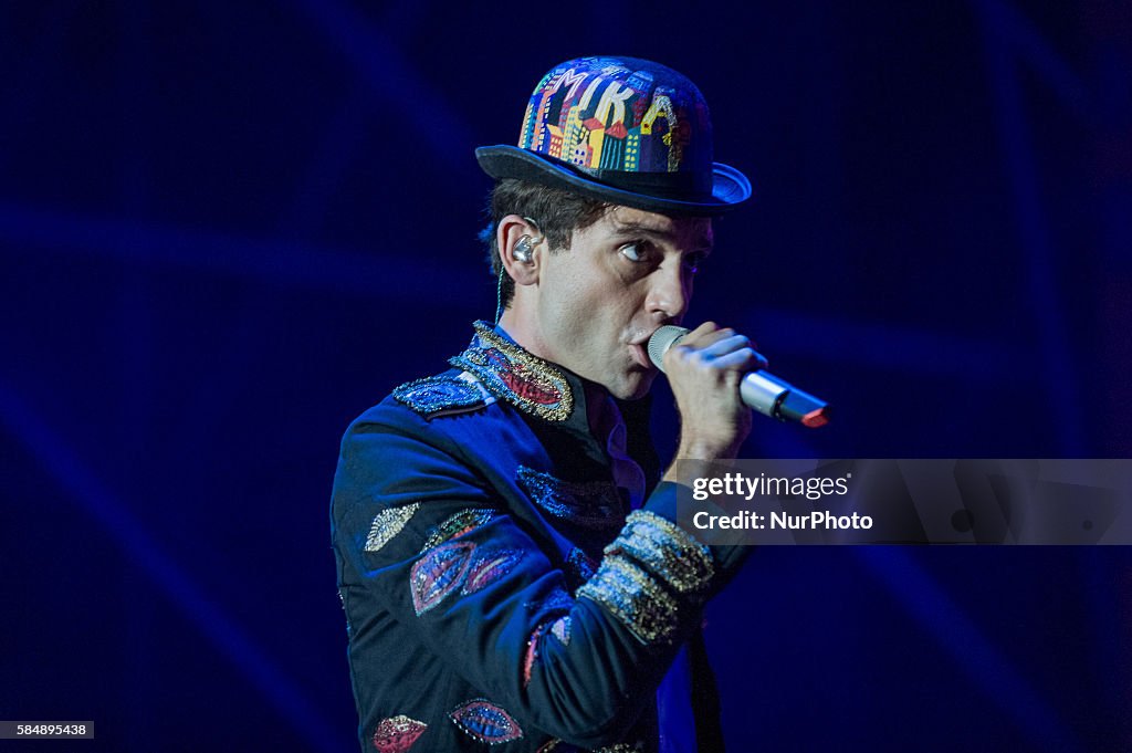 Mika Performs In Chieti