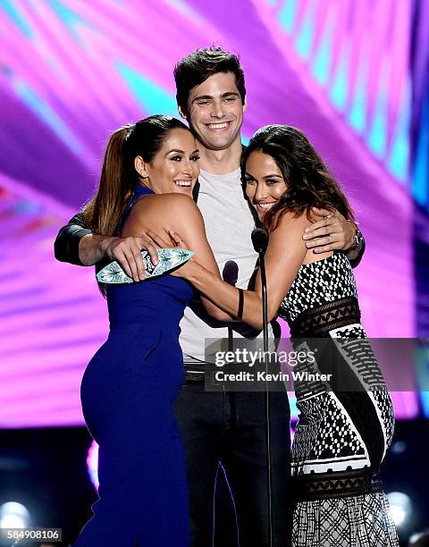 Diva Brie Bella, actor Matthew Daddario and WWE Diva Nikki Bella speak onstage during Teen Choice Awards 2016 at The Forum on July 31, 2016 in...