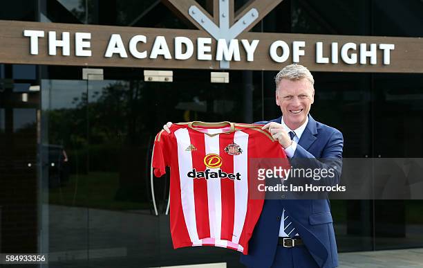 David Moyes attends his first press conference as Sunderland manager at The Academy of Light on August 1, 2016 in Sunderland, England.