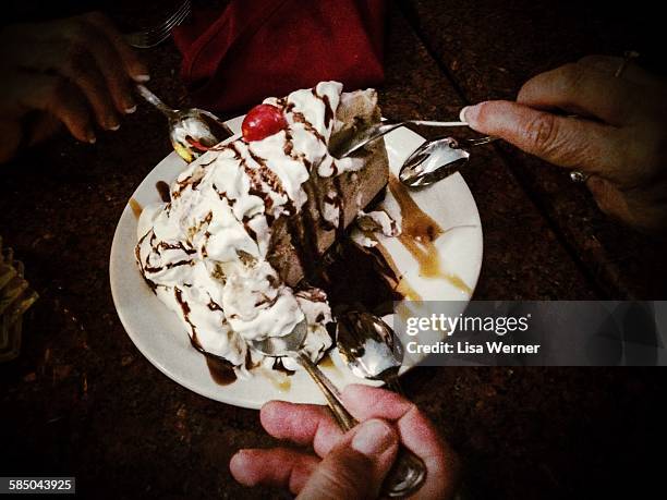 food porn - mocha ice cream stock pictures, royalty-free photos & images